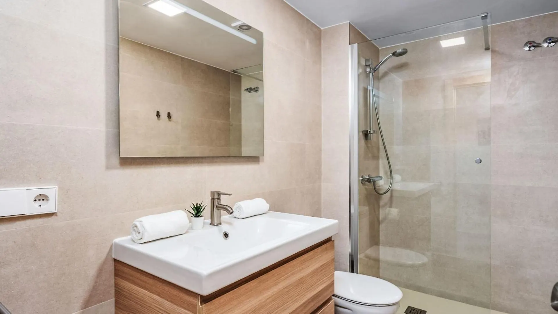 Apartment Carihuela Playa-2 By Interhome 토레몰리노스 0*,  스페인